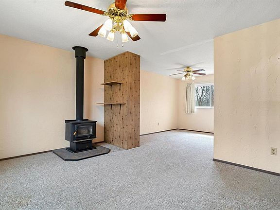 4th image of 2944 Sean Pkwy