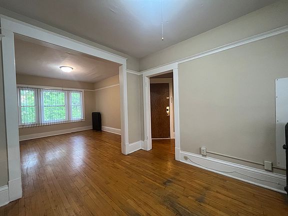 4th image of 1530 Sherburne Ave #502-10