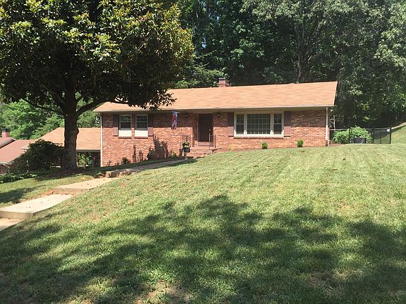 2nd image of 119 Greencroft Pl