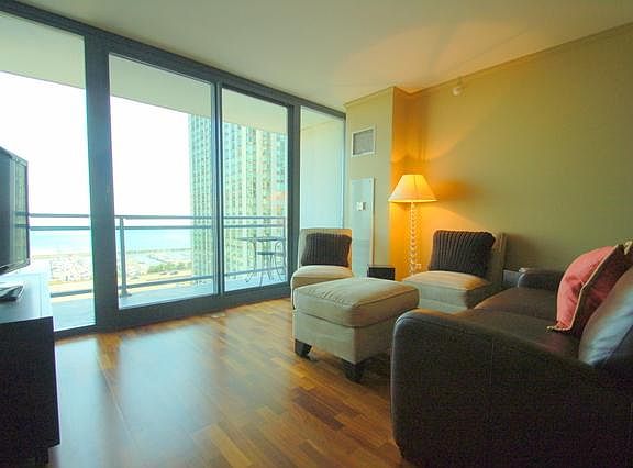 3rd image of 201 N Westshore Dr APT 1404