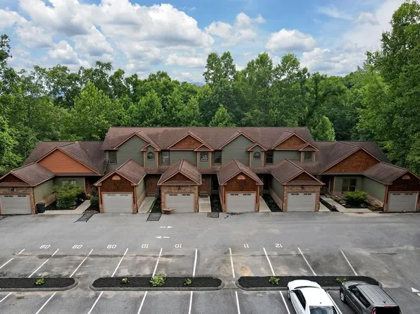 130 Emory Cir Unit 6, Blairsville, GA 30512