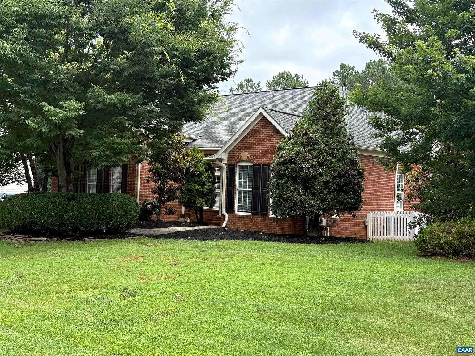 42 Branch Ln photo 1