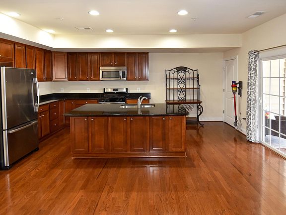 2nd image of 2344 Merseyside Dr #129
