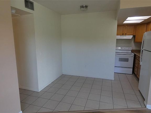 5th image of 5839 8th Ave N APT 207
