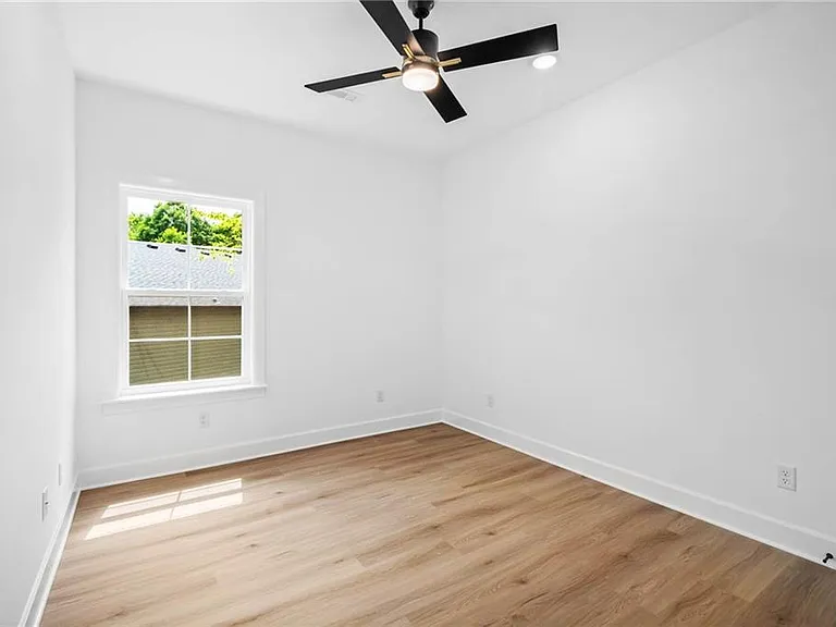 4 Argyll Cir — Photo 17