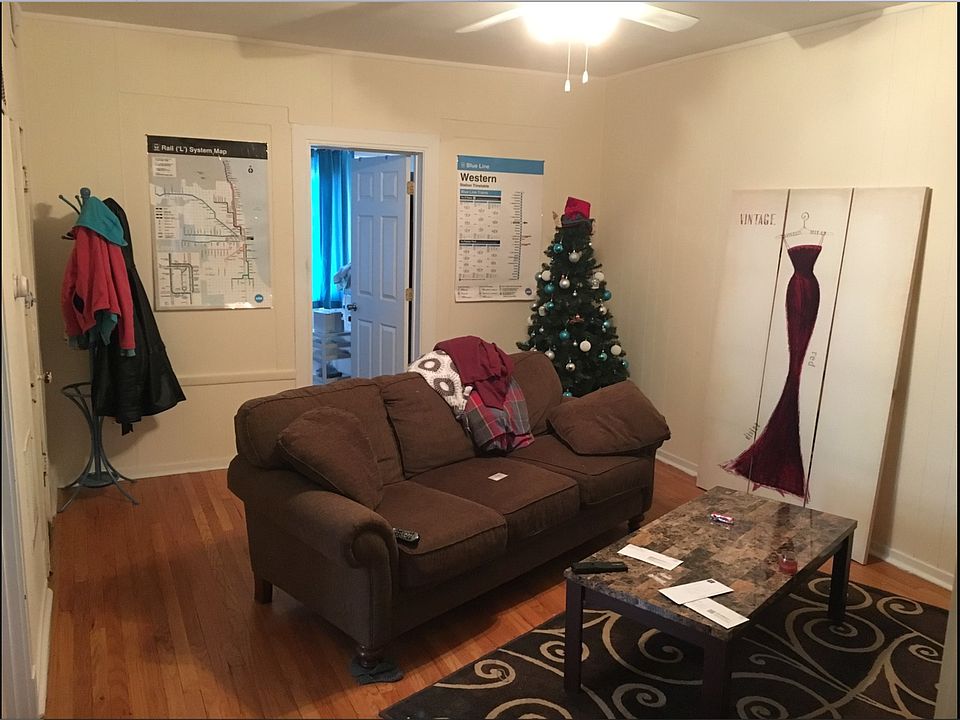 1st image of 1945 N Wood St #2
