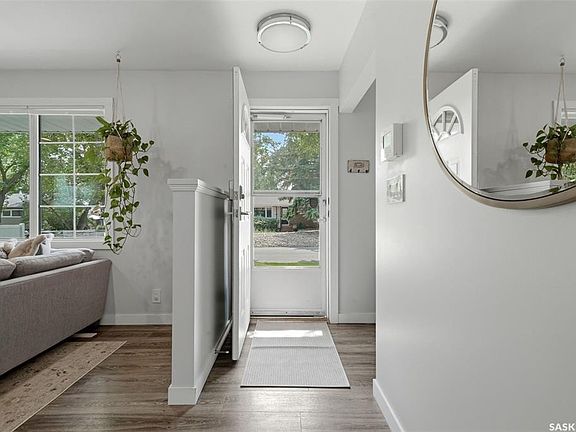 2nd image of 3 Woodlawn PLACE