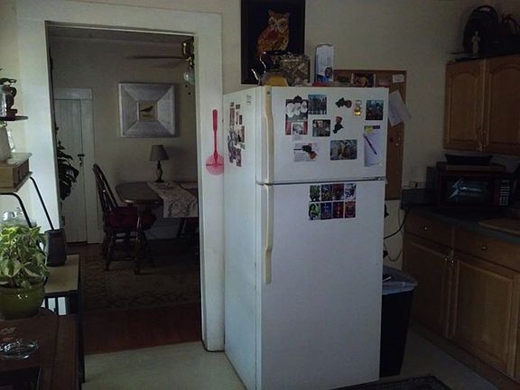 5th image of 125 White Ash St
