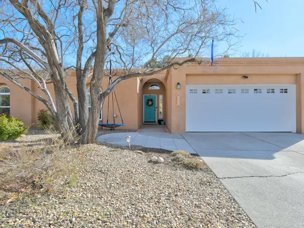 9440 De Vargas Loop NE, Albuquerque, NM 87109