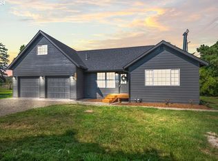 1109 NW Warrenton Dr, Warrenton, OR 97146