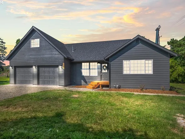 1109 NW Warrenton Dr, Warrenton, OR 97146