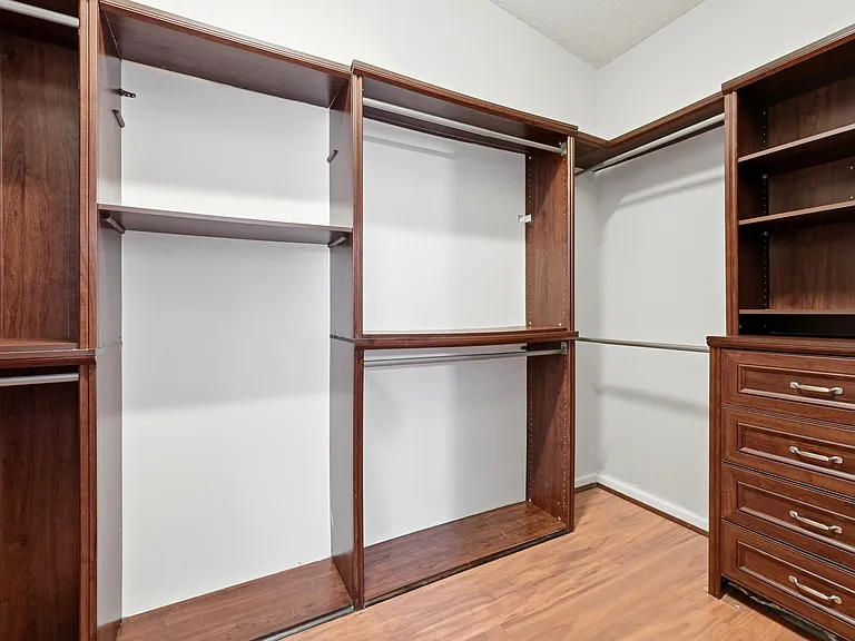 4830 Boat Landing Dr — Photo 28