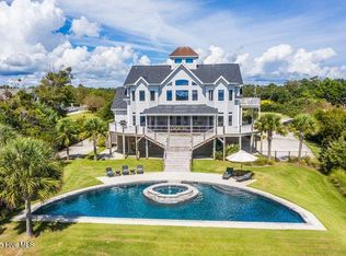 506 E Windward Landing Place, Hampstead, NC 28443