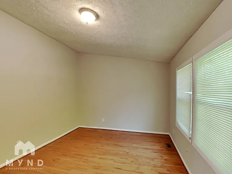 7610 Denon Hills Dr — Photo 9