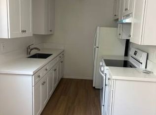 3720 Garnet St, Torrance, CA 90503