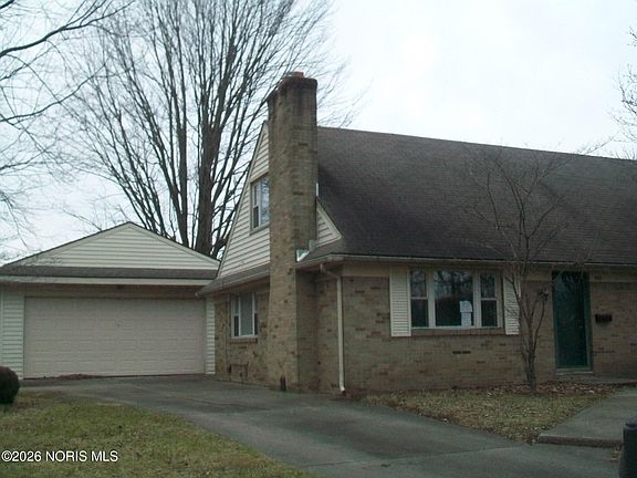 2nd image of 948 Joliet Dr