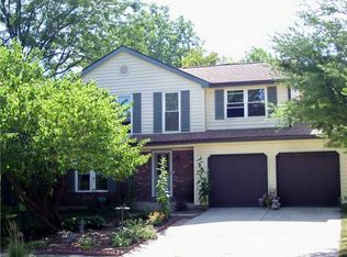 11333 Timberlake Ln, Fishers, IN 46038