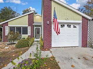 10 Chinaberry Cir, Homosassa, FL 34446