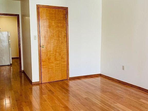 3rd image of 396 3rd Ave #4NS