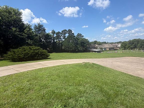 3rd image of 3350 Sango Rd