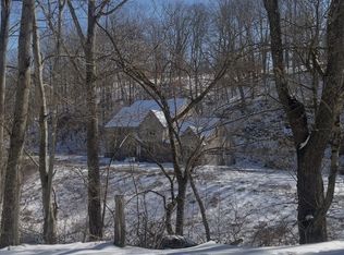 363 Barefoot Hollow Rd, Middleport, OH 45760