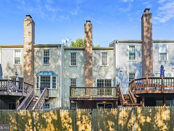 3rd image of 12710 Lockleven Ln