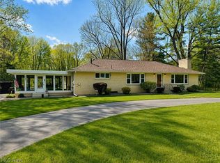 2315 Howland Wilson Rd, Cortland, OH 44410