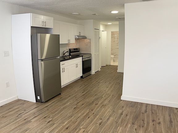 5th image of 6228 NW 4th Ave