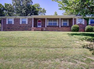 1701 E Rebel Rd, Rossville, GA 30741