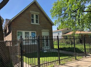 546 N Harding Ave, Chicago, IL 60624