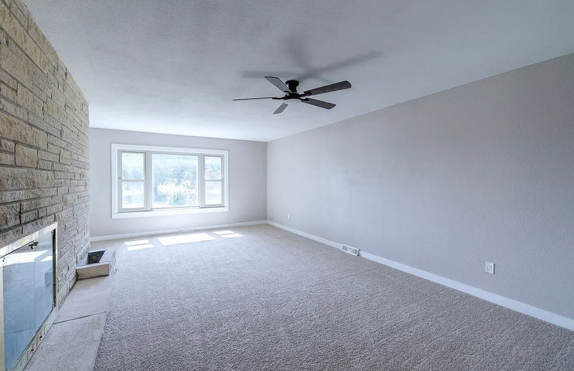 3 bed, 1634 sqft, $1,450 — Photo 4