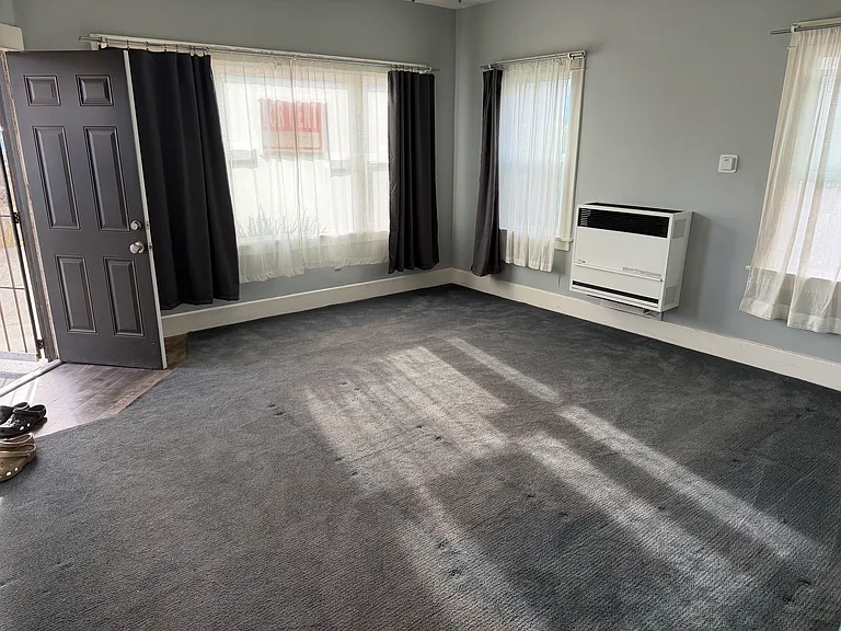 423 Gloria St #423 — Photo 7
