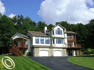 1st image of 6630 Country Lane Dr