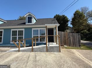 46 Wall Street Way, Toccoa, GA 30577