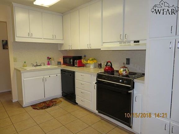 2nd image of 1603 Parkdale Dr