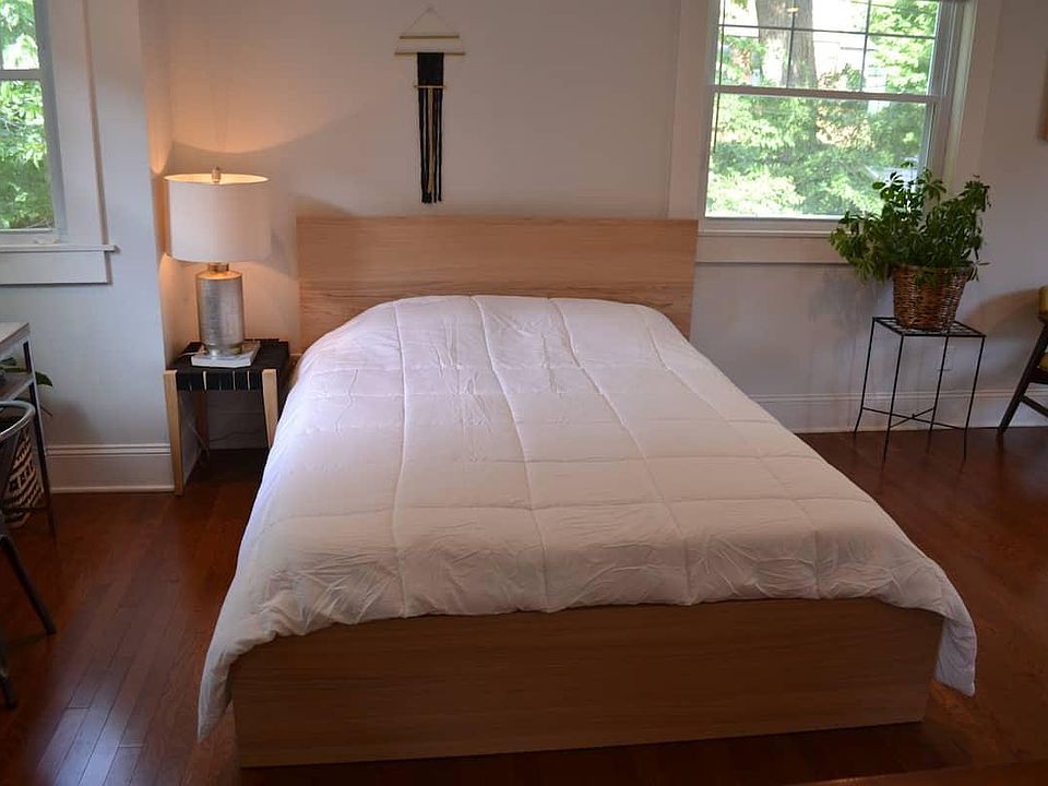 1st image of 3604 Genessee St #B