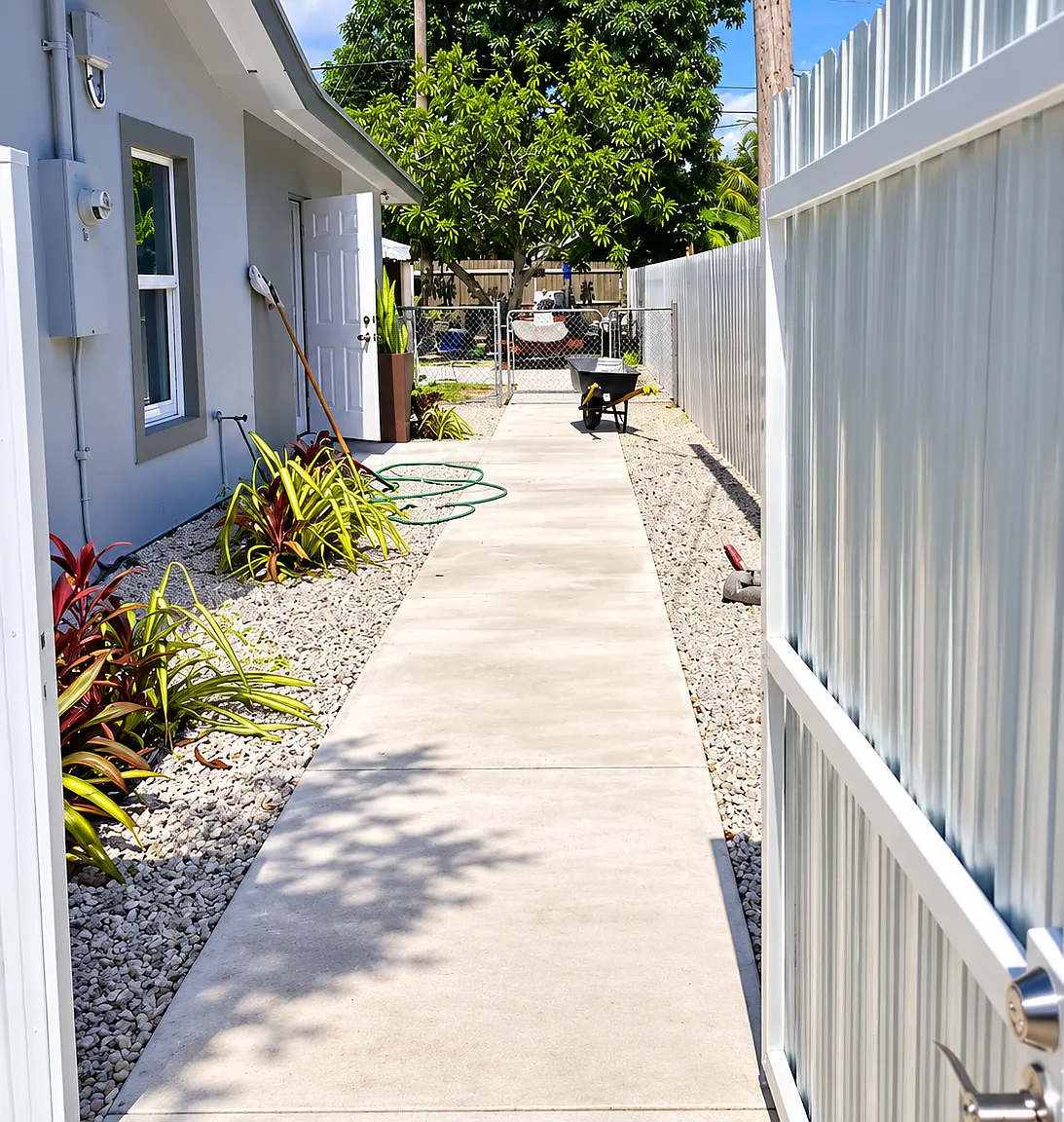 1 bed, 450 sqft, $1,400 — Photo 2