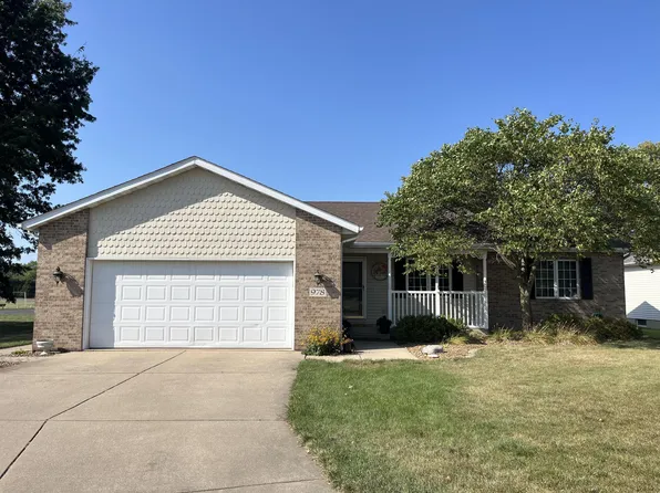 978 Starboard Ct, Hobart, IN 46342