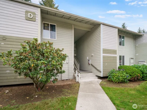 14401 SE Petrovitsky Rd #D205, Renton, WA 98058