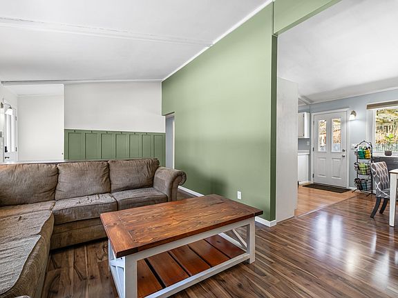 5th image of 4171 Summit Ln