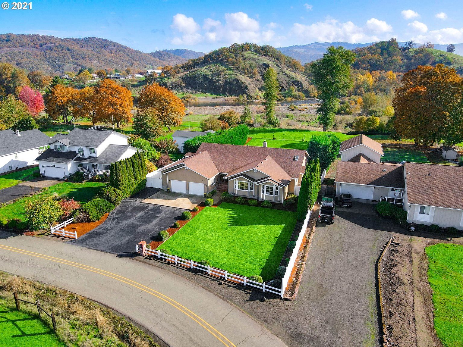 269 Bailey Dr, Roseburg, OR 97471 Zillow