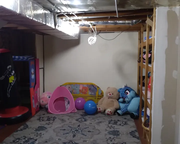 1649 Hollywood St — Photo 3