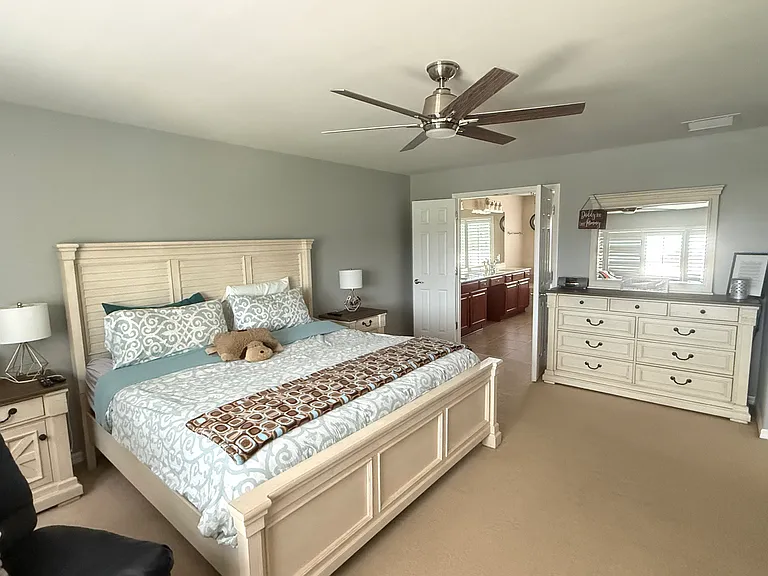 2462 Sutherland Ct — Photo 7