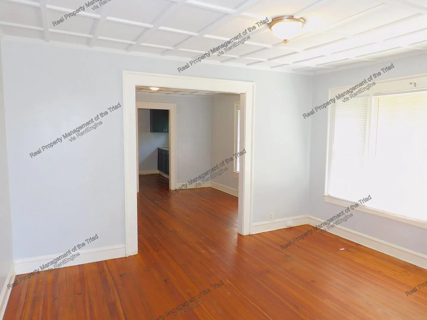 2 bed, 1.0 bath, 816 sqft, $1,095 — Photo 4