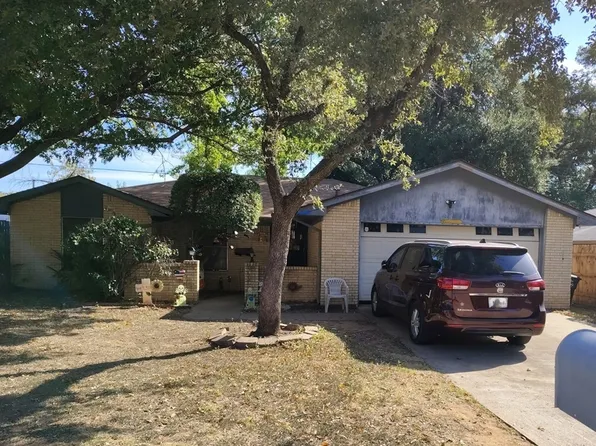 1104 Shufford St, Irving, TX 75060