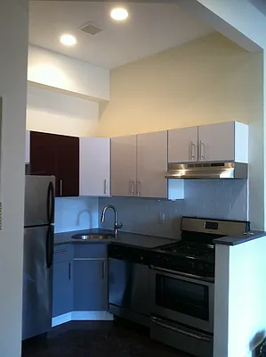 Rented by 5 Boro Realty Corp | media 17