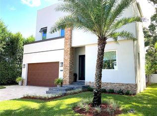 3610 W Renellie Cir, Tampa, FL 33629