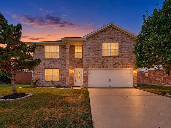 3rd image of 3111 Lantern Bay Ln