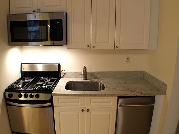 3rd image of 615 W 162nd St APT 20W