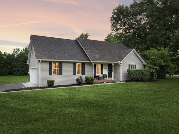 6026 Foothills Dr, Murfreesboro, TN 37129